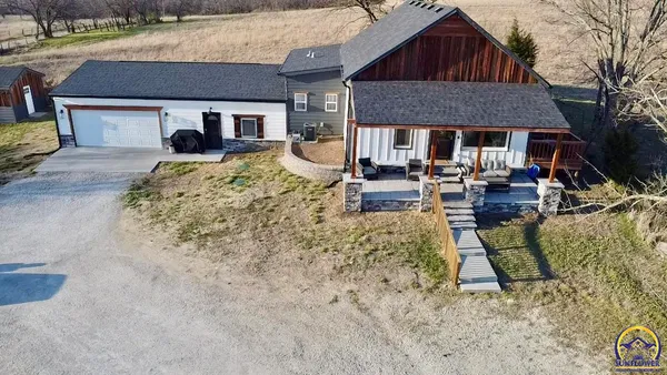 $339,500 | 6226 Northwest Huxman Road, Topeka, KS 66618
