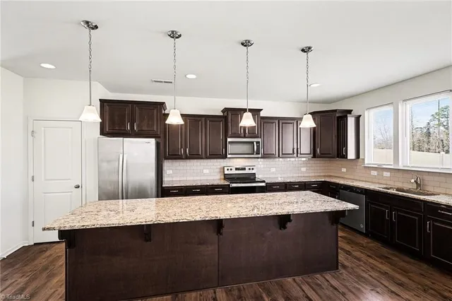 $419,000 | 4037 Pursuance Court, High Point, NC 27265