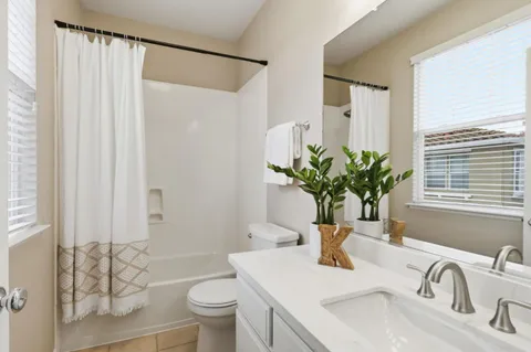 $1,198,000 | 354 Heritage View Terrace, San Jose, CA 95125