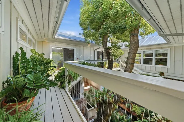 $10,000 | 700 Lands End Drive, Longboat Key, FL 34228