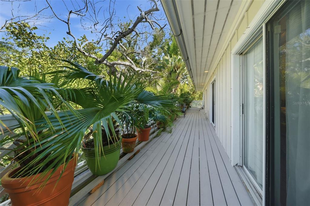 700 Lands End Drive Longboat Key, FL 34228 - Photo 46 of 70