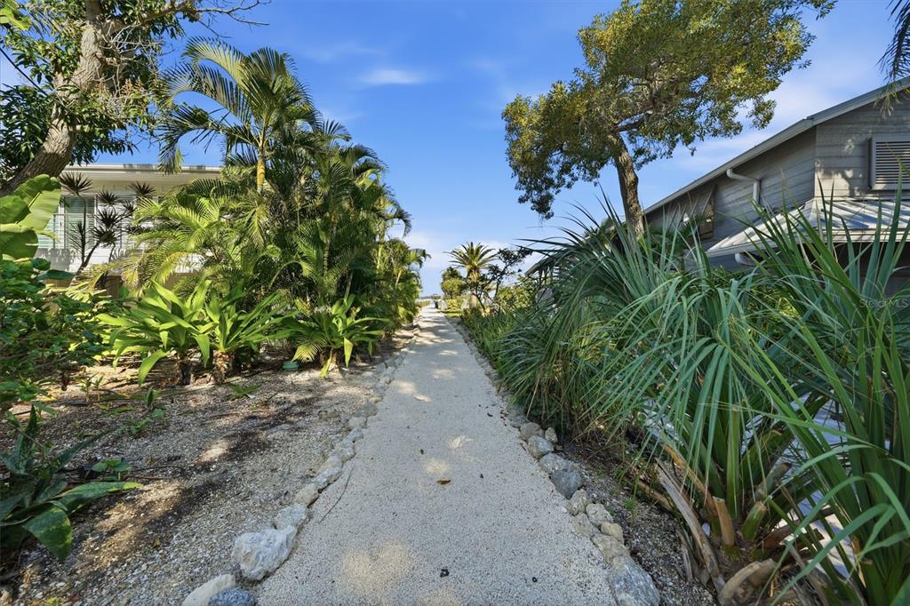 700 Lands End Drive Longboat Key, FL 34228 - Photo 54 of 70