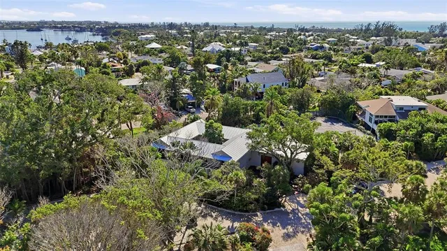 $10,000 | 700 Lands End Drive, Longboat Key, FL 34228