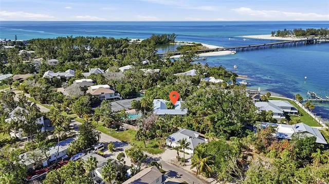 $10,000 | 700 Lands End Drive, Longboat Key, FL 34228