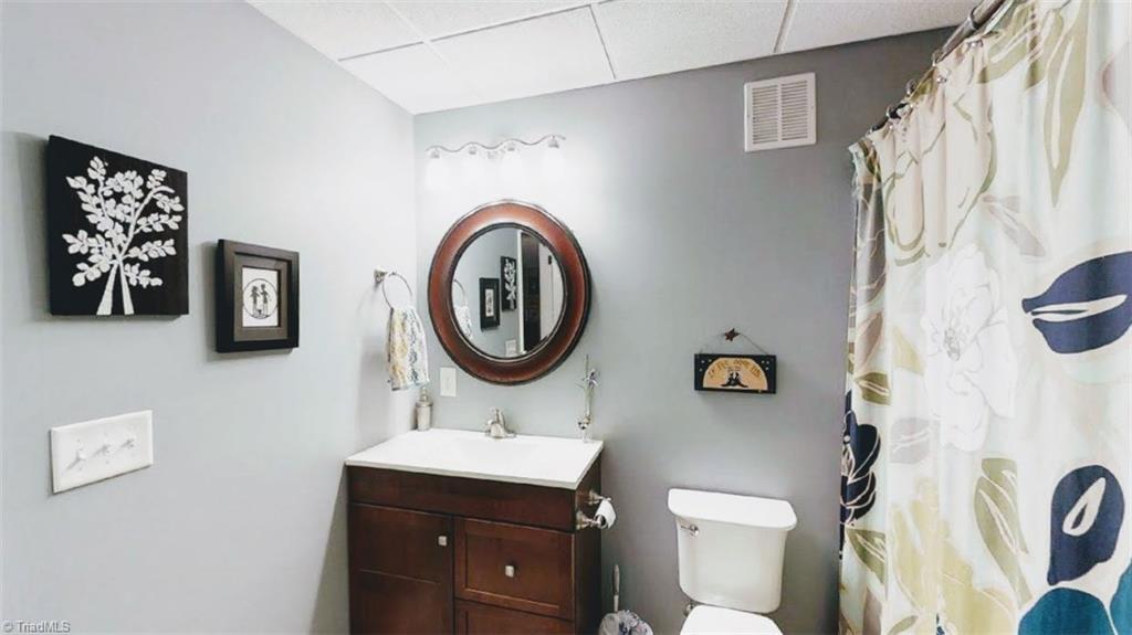 8115 Chestershire Road Oak Ridge, NC 27310 - Photo 18 of 24 Gallery Image 18
