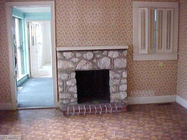 3605 McCuiston Road Greensboro, NC 27407 - Photo 5 of 13 Living Room.