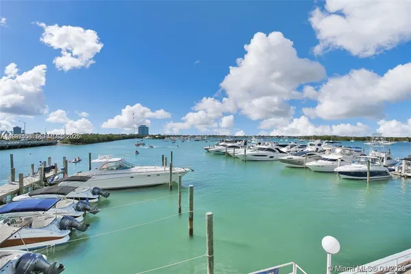 $1,750 | 7904 West Drive, Unit 110, North Bay Village, FL 33141