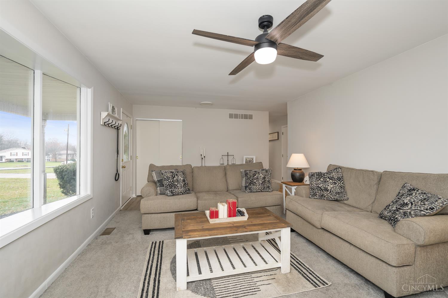4575 Eck Road Middletown, OH 45042 - Photo 7 of 33 Gallery Image 7