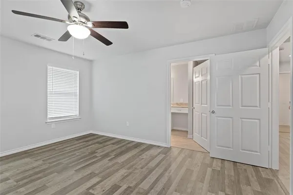 $300,000 | 1100 Primrose Drive, Sanger, TX 76266