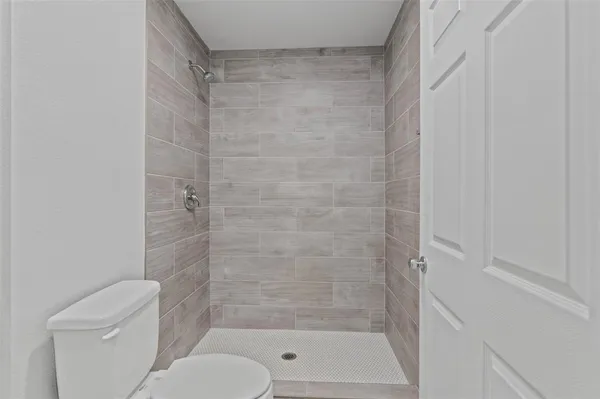 $300,000 | 1100 Primrose Drive, Sanger, TX 76266