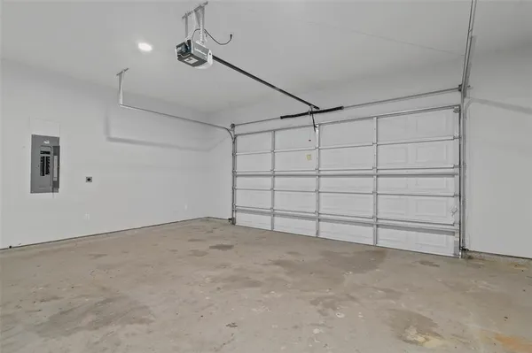 $300,000 | 1100 Primrose Drive, Sanger, TX 76266