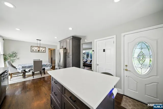 $850,000 | 36 Alyson Place, Bloomfield, NJ 07003