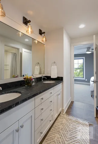 $2,599,000 | 253 X Pioneer Trail, Hamel, MN 55340