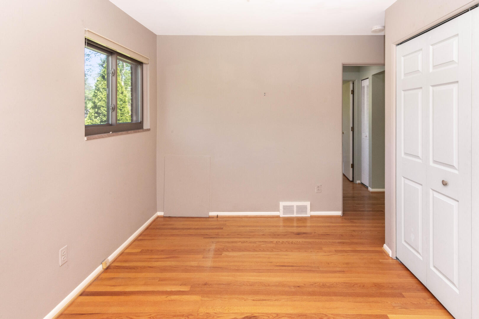 2317 Yorkshire Road Ann Arbor, MI 48104 - Photo 24 of 59 039_48