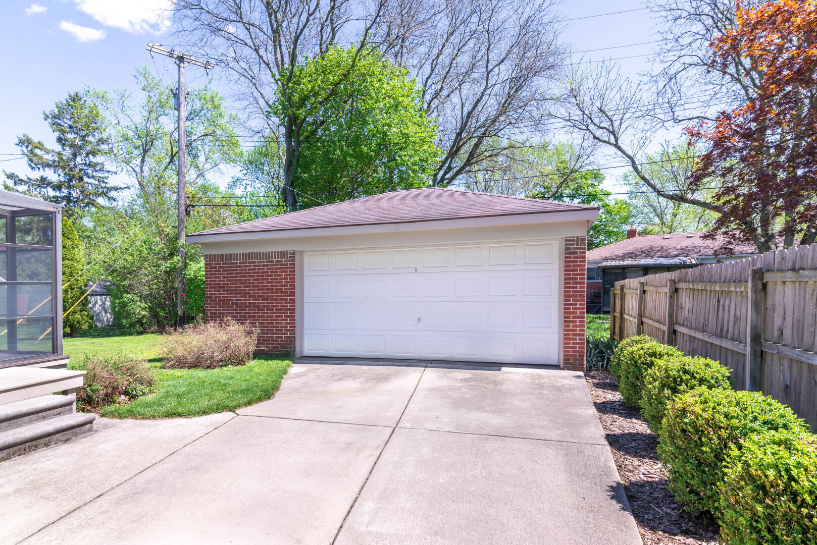 2317 Yorkshire Road Ann Arbor, MI 48104 - Photo 49 of 59 013_26