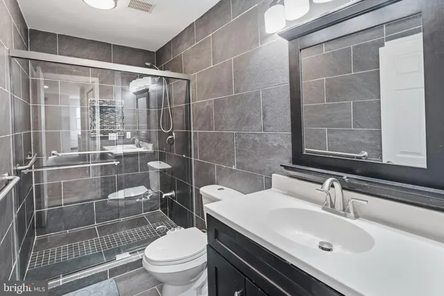 $4,500 | 109 Holly Drive, Swedesboro, NJ 08085