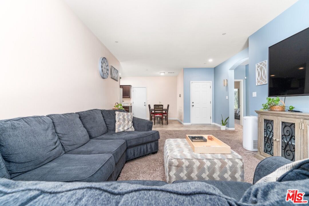 3605 Balvicar Drive Bakersfield, CA 93306 - Photo 16 of 36