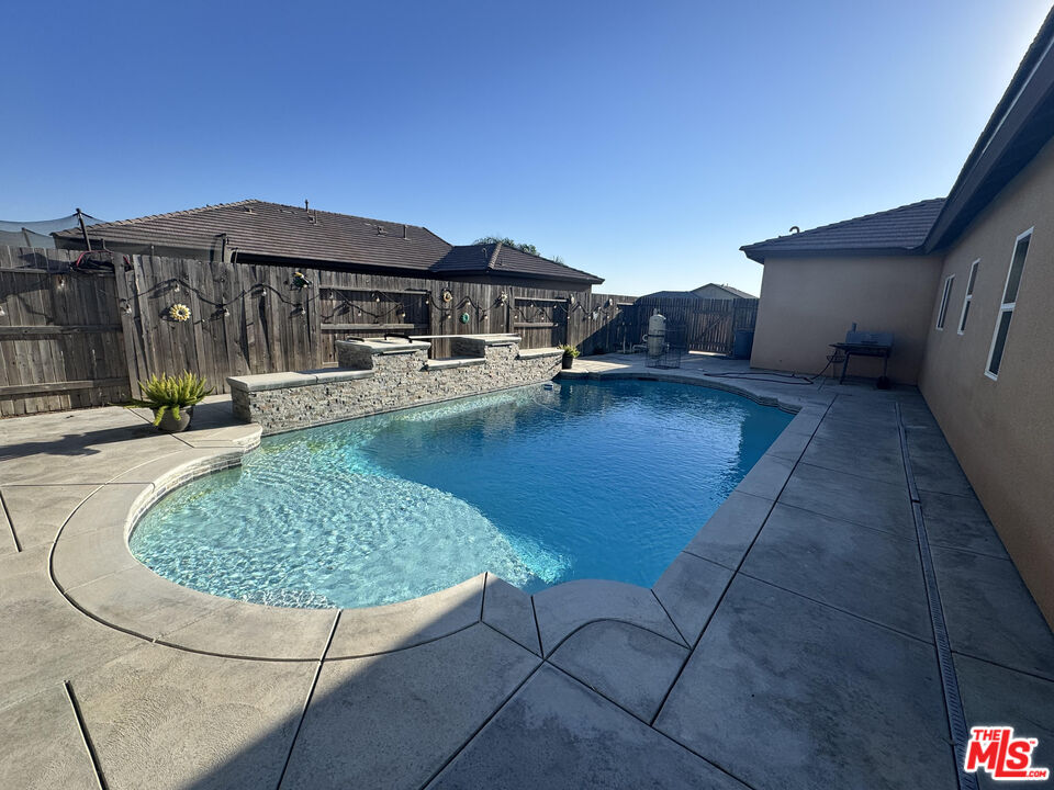 3605 Balvicar Drive Bakersfield, CA 93306 - Photo 30 of 36