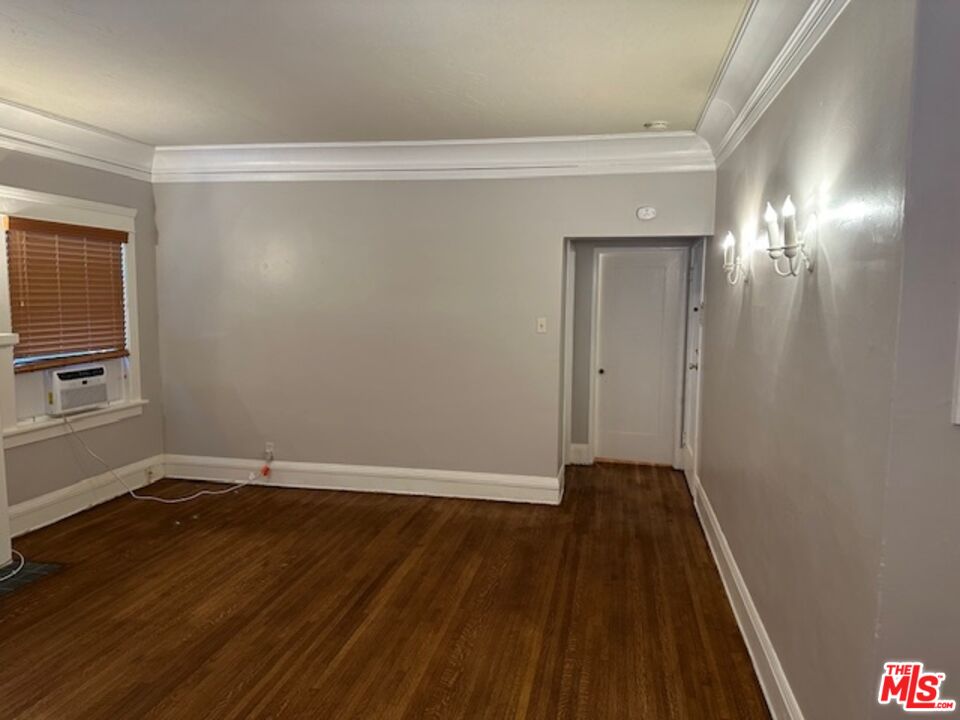 1025 Locust Avenue, Unit 2 Long Beach, CA 90813 - Photo 12 of 58