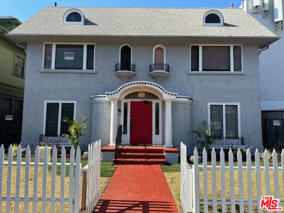 1025 Locust Avenue, Unit 2 Long Beach, CA 90813 - Photo 2 of 58