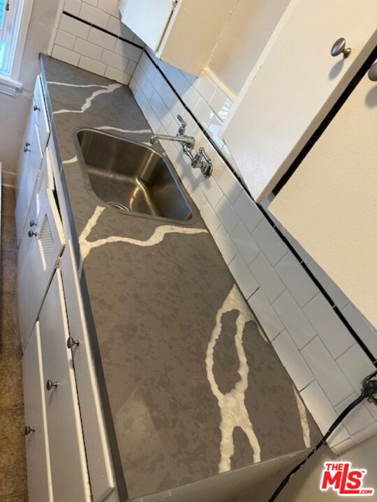 1025 Locust Avenue, Unit 2 Long Beach, CA 90813 - Photo 5 of 58