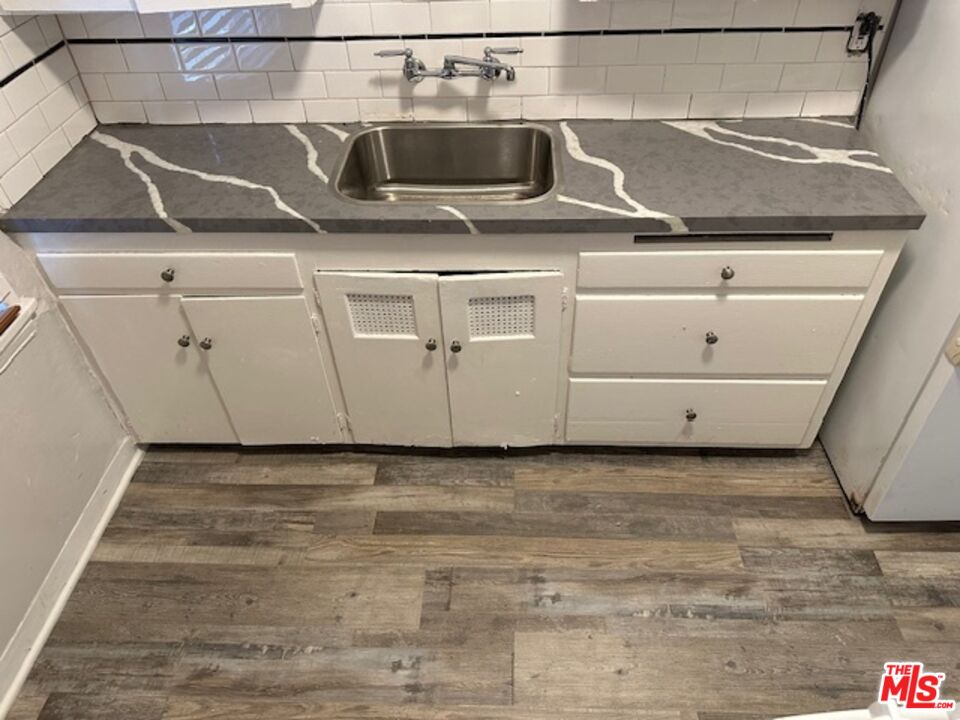 1025 Locust Avenue, Unit 2 Long Beach, CA 90813 - Photo 9 of 58