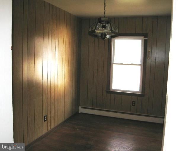 5850 Deale Churchton Road Deale, MD 20751 - Photo 12 of 15 din room w/wood floors