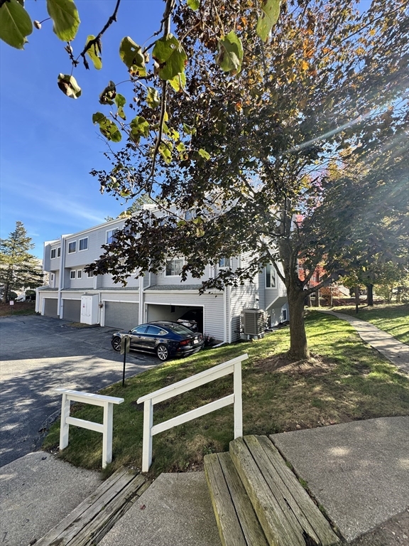 255 North Road, Unit 65 Chelmsford, MA 01824 - Photo 3 of 31