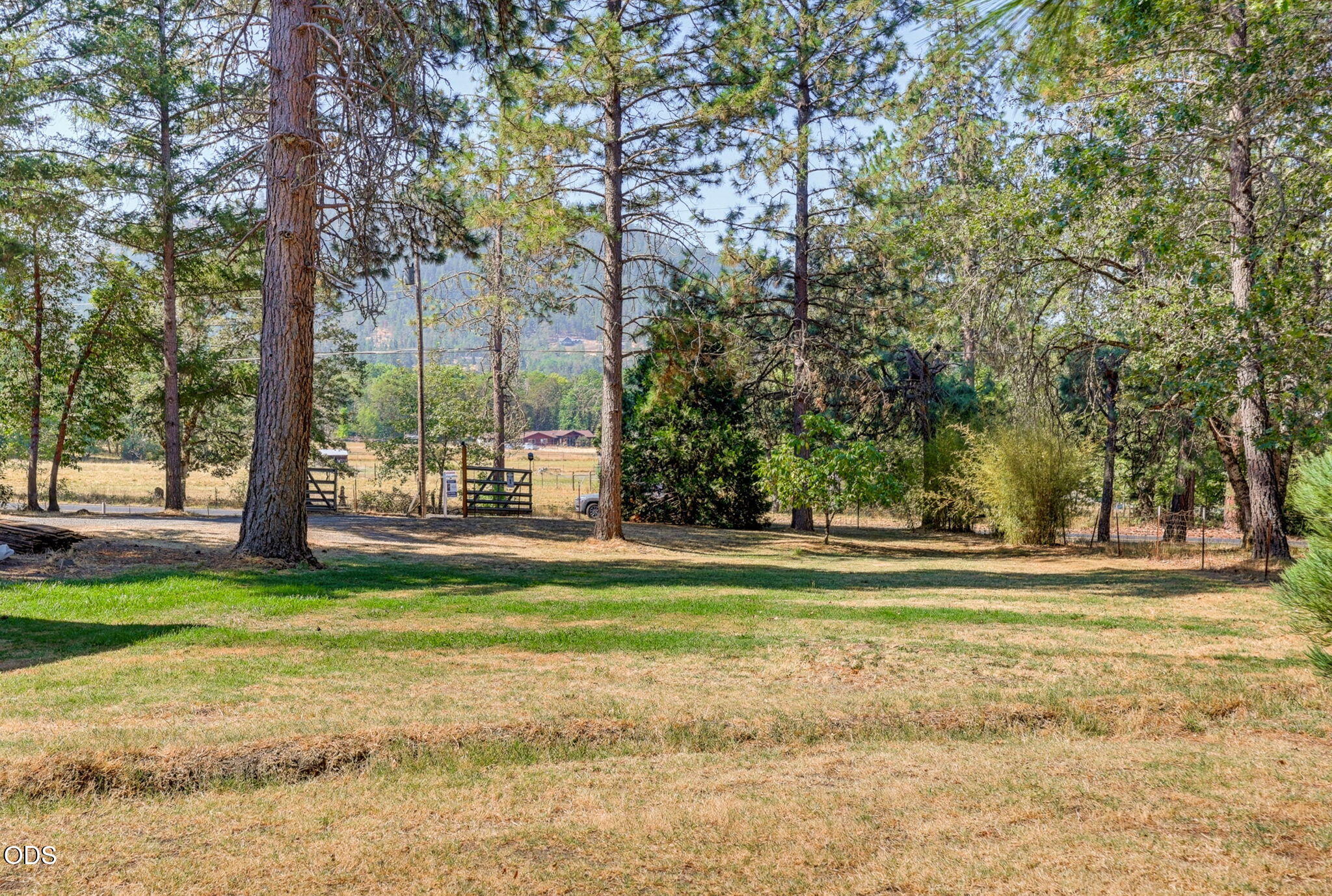 2282 Stringer Gap Road Grants Pass, OR 97527 - Photo 32 of 61 Gallery Image 32