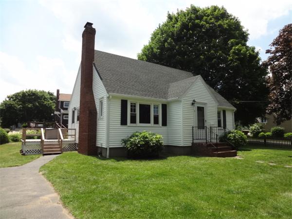 3 Girdler Road Marblehead, MA 01945 - Photo 1 of 8 a view of a house with backyard and garden
