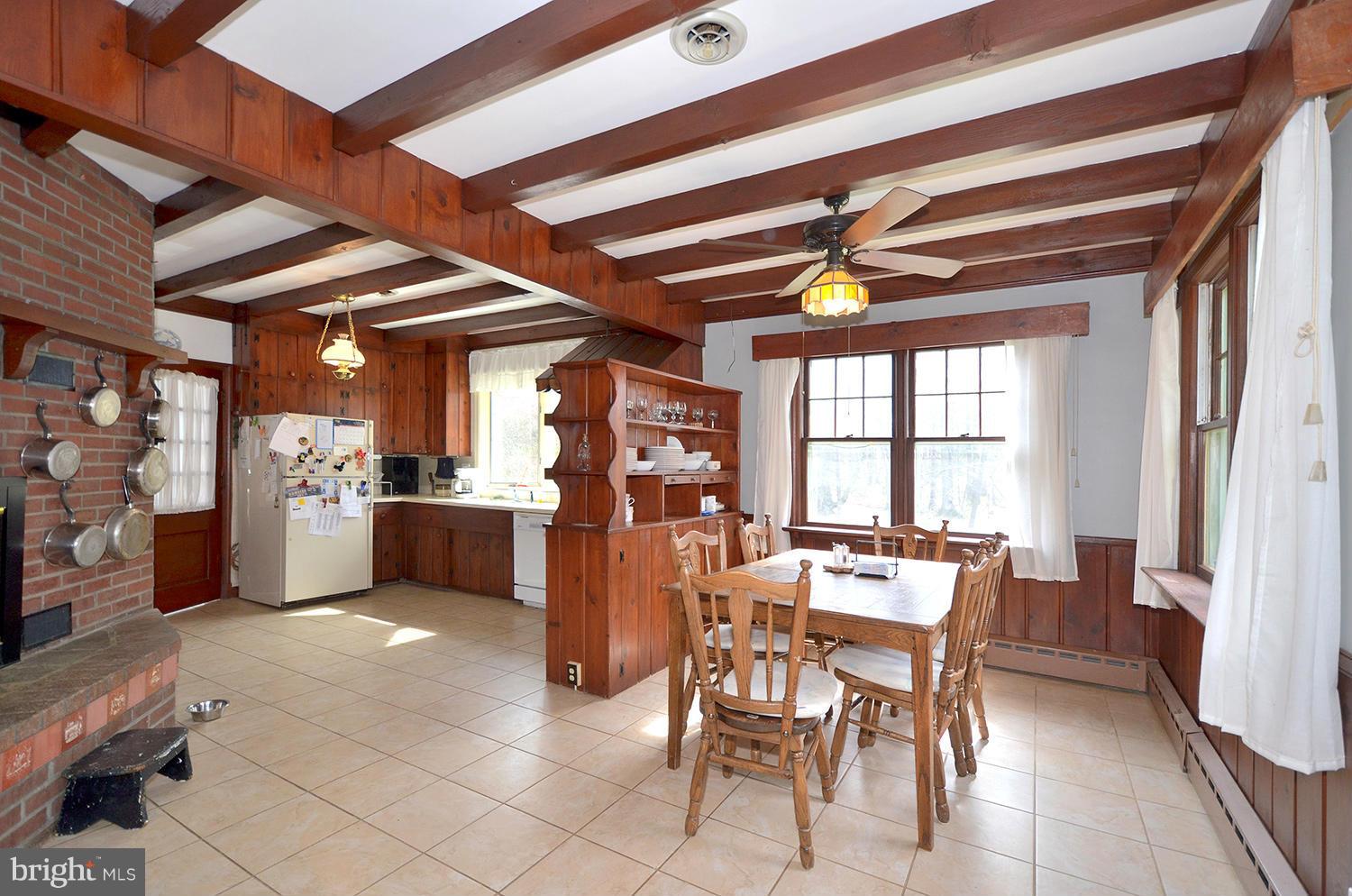 16211 Old Orchard Road Ashton, MD 20861 - Photo 11 of 30 Kitchen