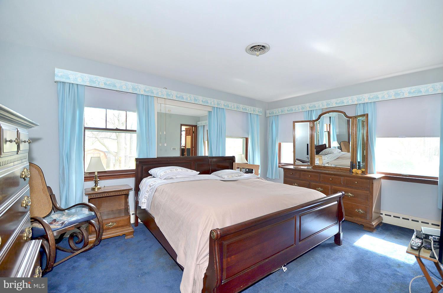 16211 Old Orchard Road Ashton, MD 20861 - Photo 19 of 30 Bedroom (Master)