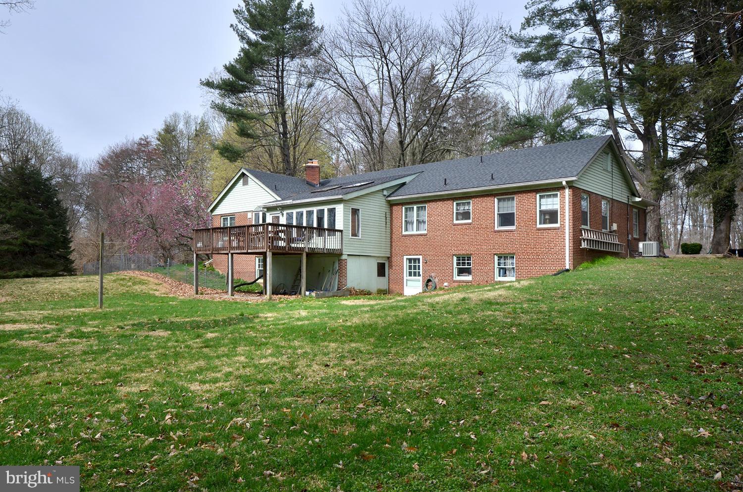 16211 Old Orchard Road Ashton, MD 20861 - Photo 26 of 30 Exterior (Rear)