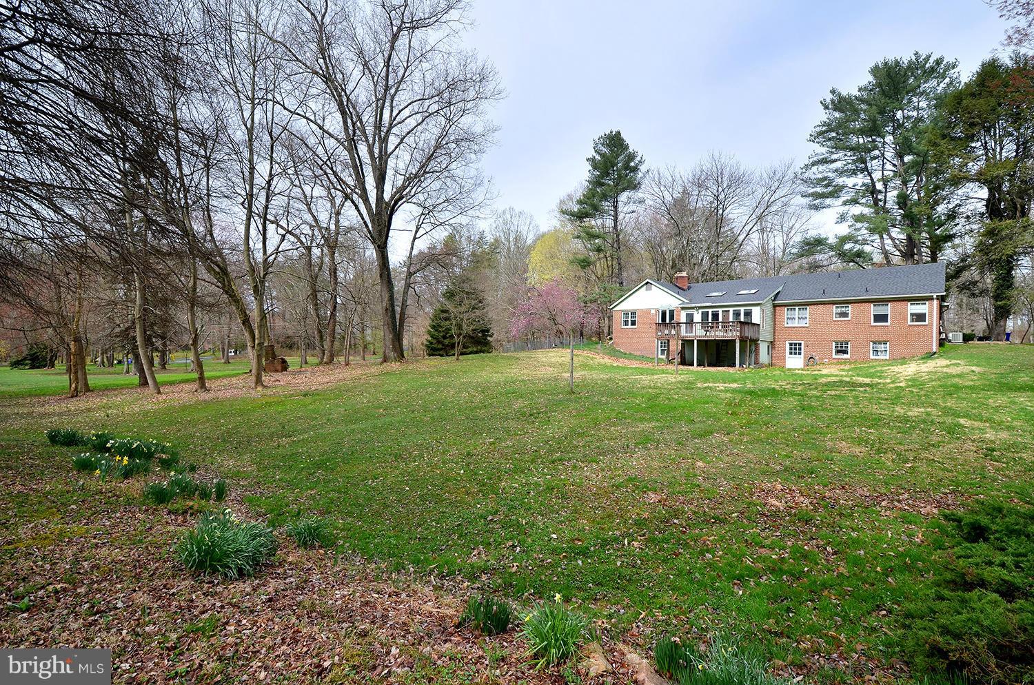 16211 Old Orchard Road Ashton, MD 20861 - Photo 27 of 30 Exterior (Rear)