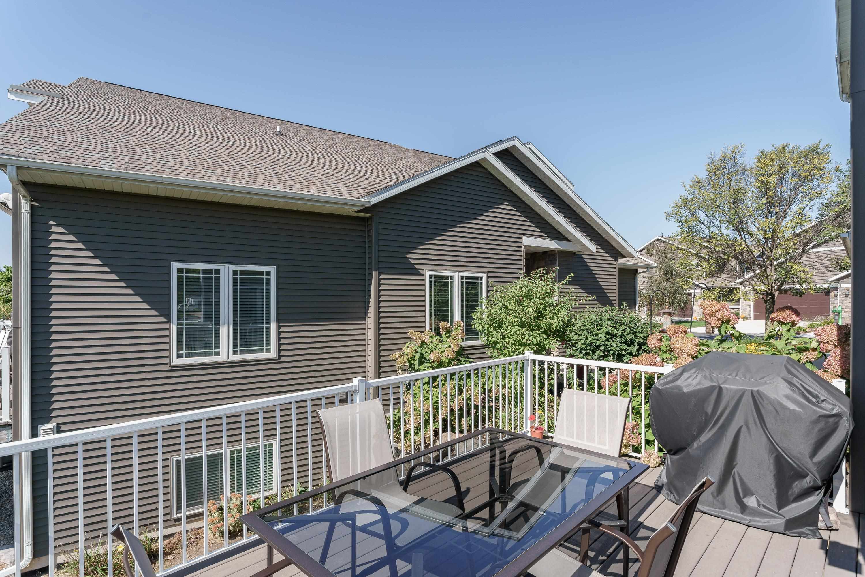 4237 Cortland Court Windsor, WI 53598 - Photo 31 of 34