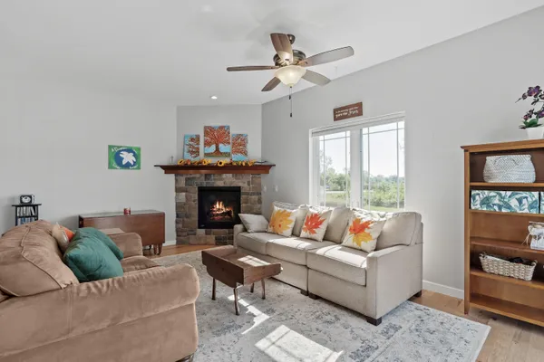 $419,900 | 4237 Cortland Court, Windsor, WI 53598