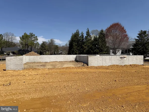 $599,900 | 12 Baltray Road, Dover, DE 19904