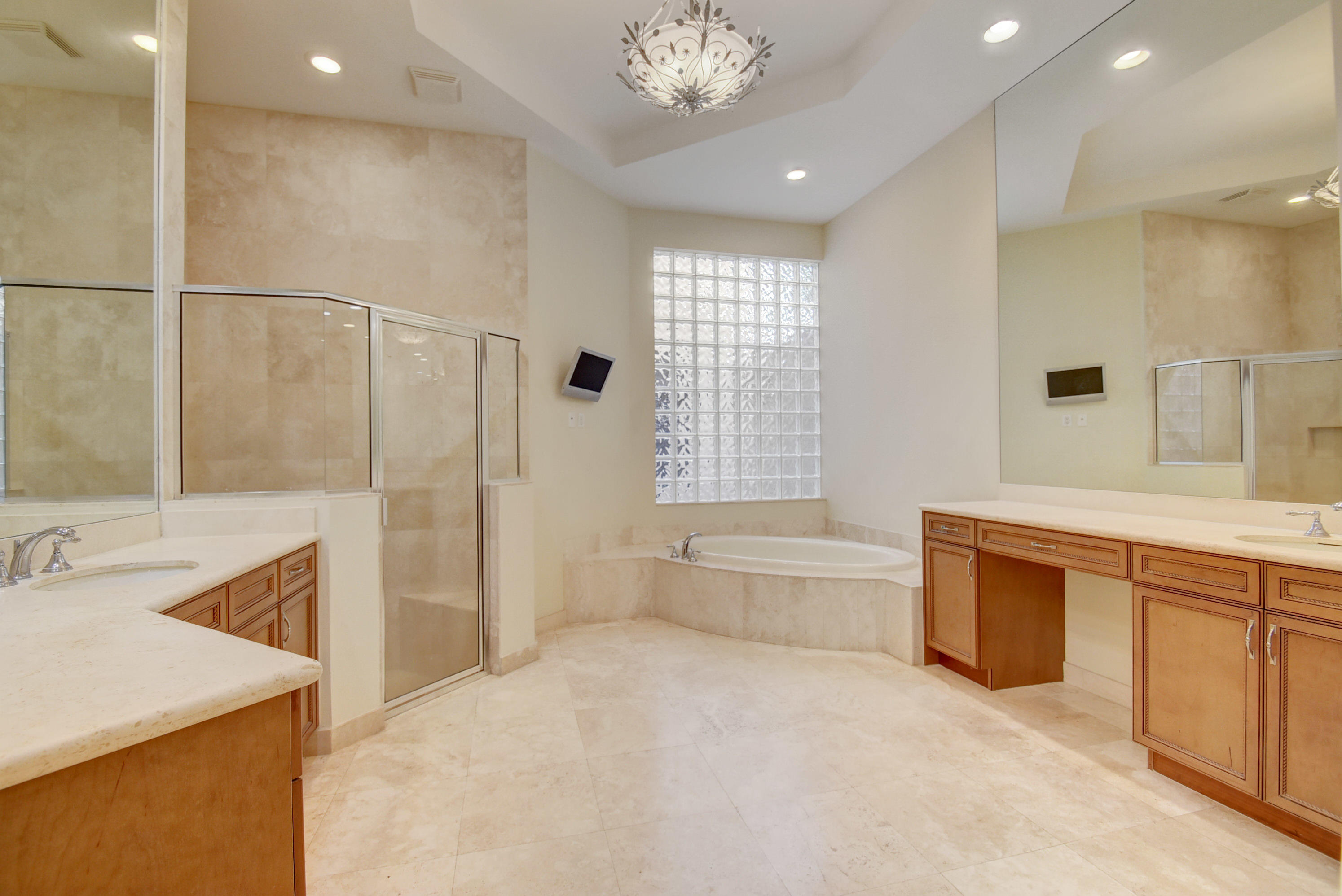 17858 Lake Azure Way Boca Raton, FL 33496 - Photo 19 of 46 Master Bath