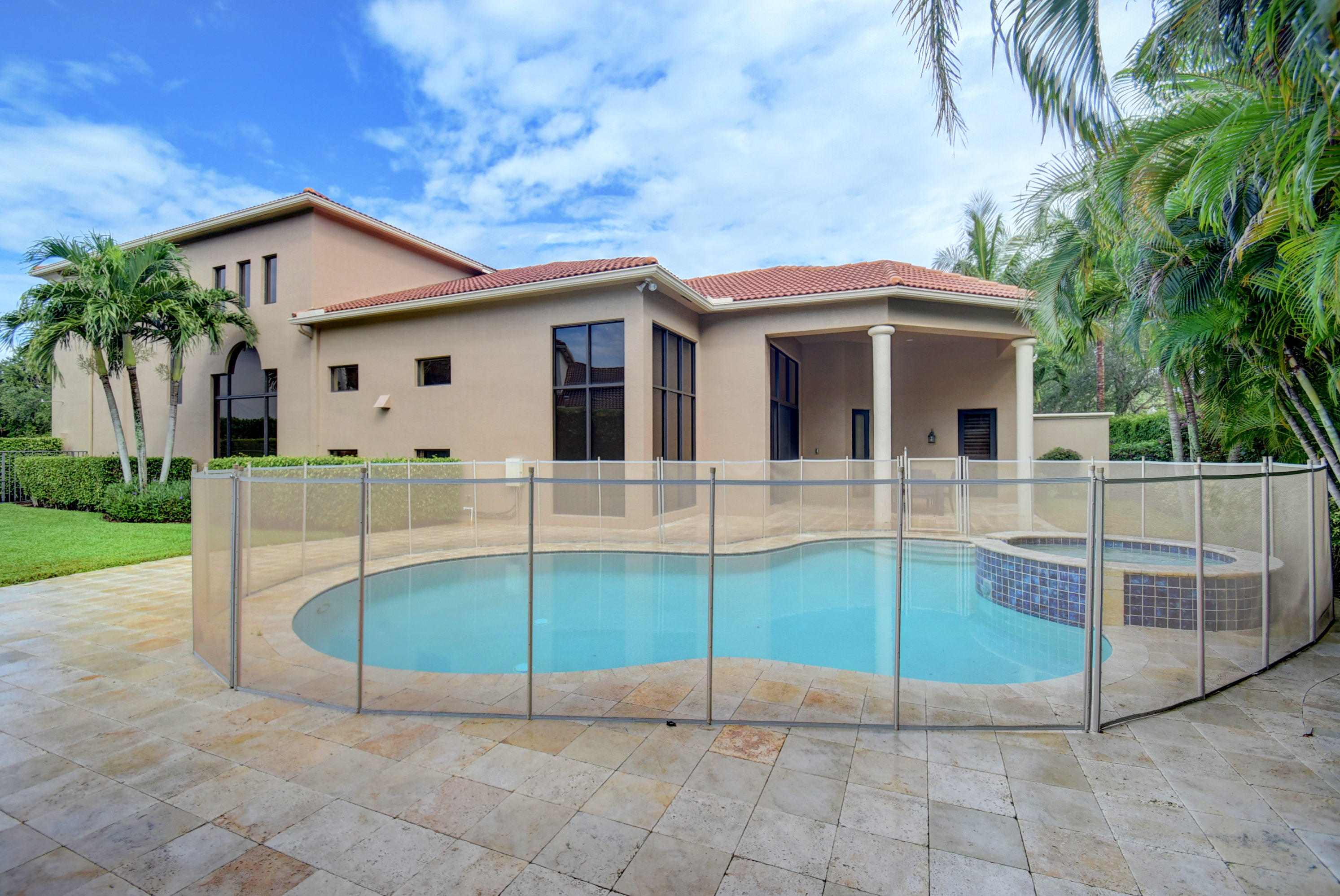 17858 Lake Azure Way Boca Raton, FL 33496 - Photo 27 of 46 Pool