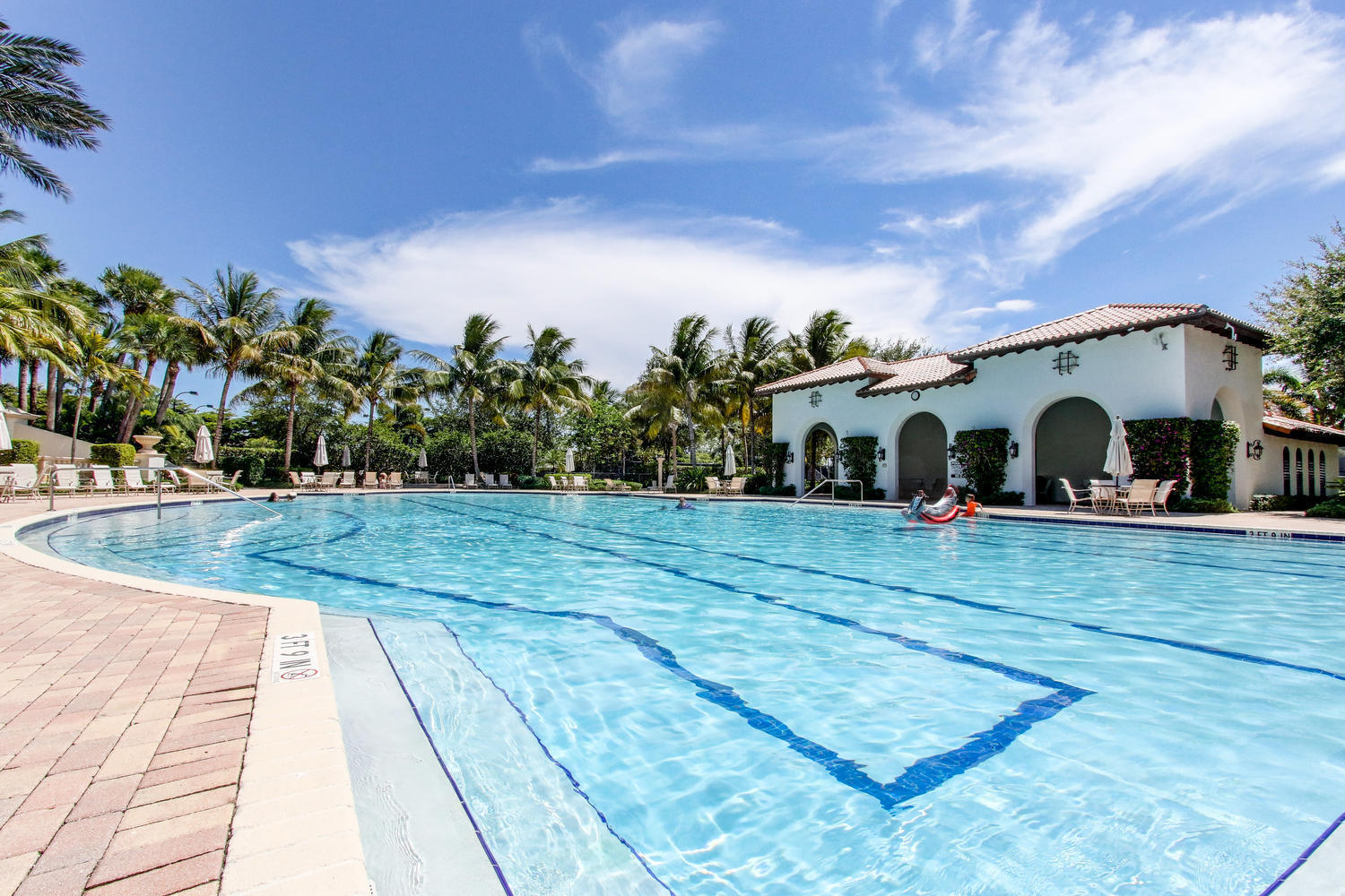 17858 Lake Azure Way Boca Raton, FL 33496 - Photo 40 of 46 Resort Pool