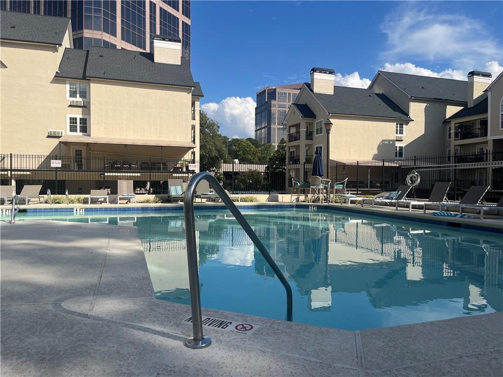 3655 Habersham Road Northeast, Unit B 352 Atlanta, GA 30305 - Photo 34 of 36