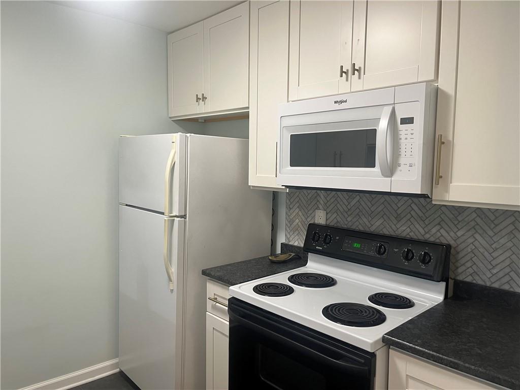 3655 Habersham Road Northeast, Unit B 352 Atlanta, GA 30305 - Photo 4 of 36