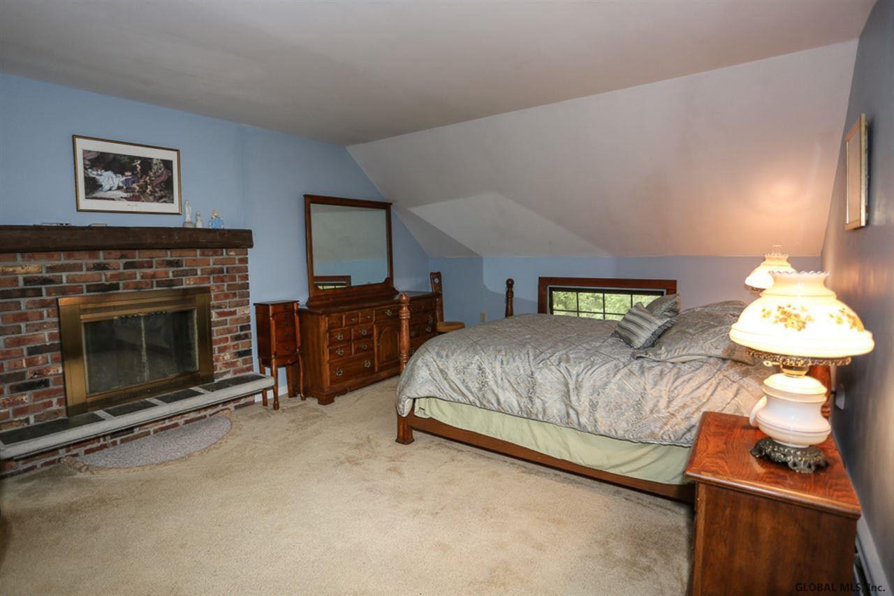 4138 Mariaville Road Rotterdam, NY 12306 - Photo 11 of 24 Photo 11