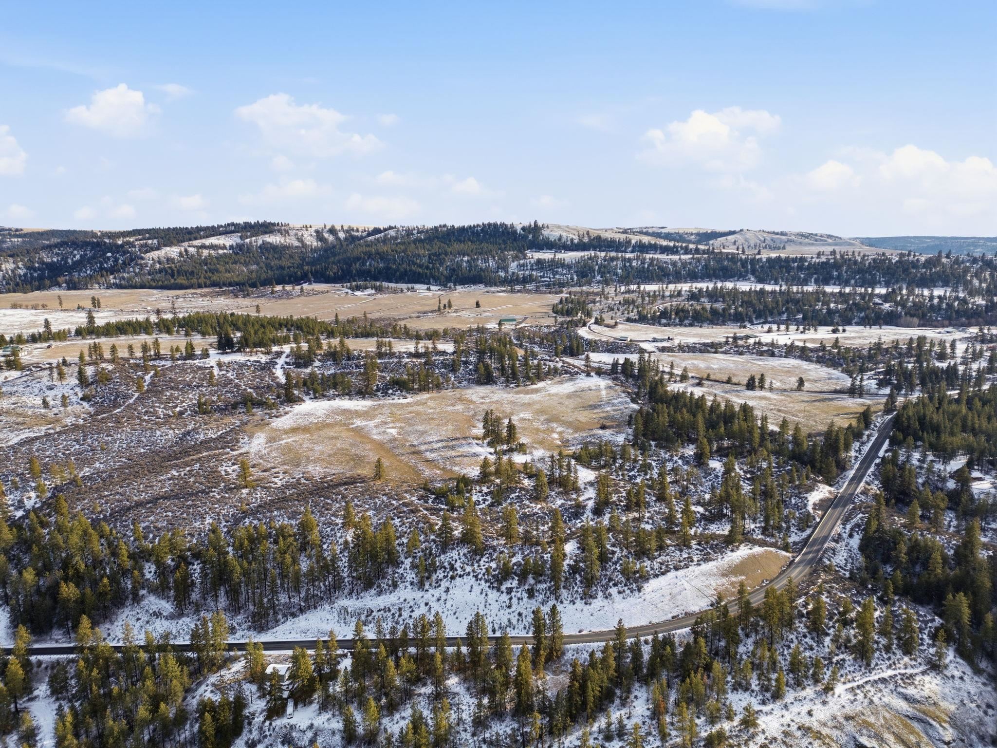 31445 Hume Road Davenport, WA 99122 - Photo 9 of 26