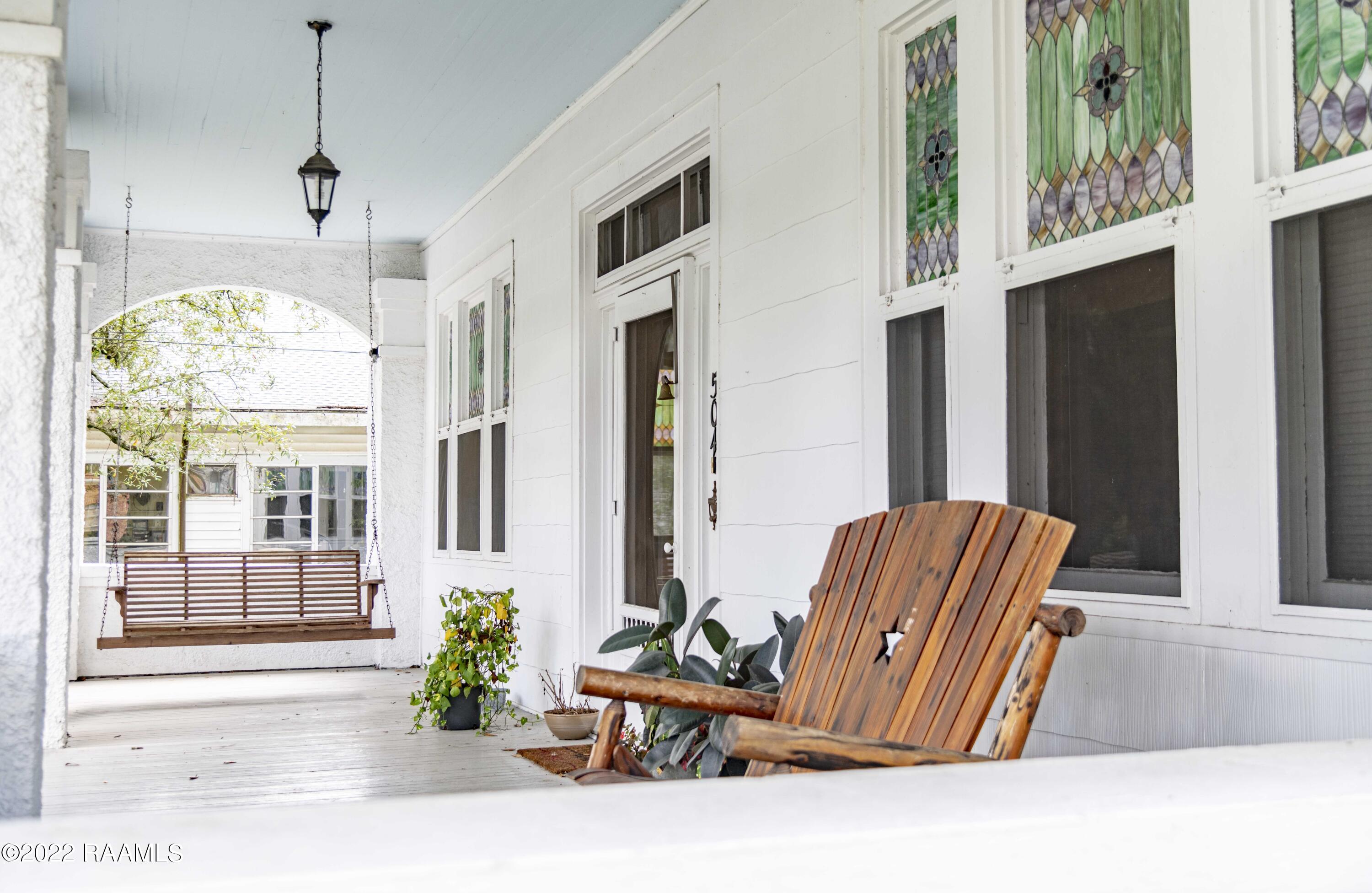 504 East Main Street New Iberia, LA 70560 - Photo 4 of 43 Porch 3