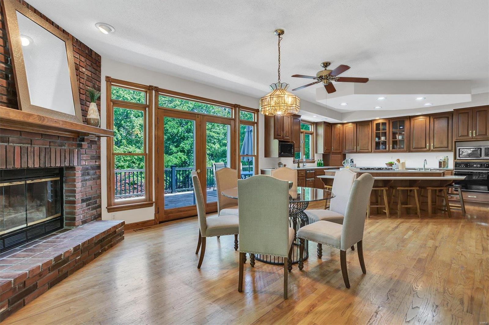 12507 West Watson Road St. Louis, MO 63127 - Photo 11 of 76 Gallery Image 11