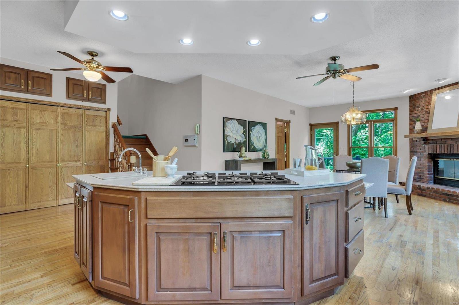 12507 West Watson Road St. Louis, MO 63127 - Photo 8 of 76 Gallery Image 8