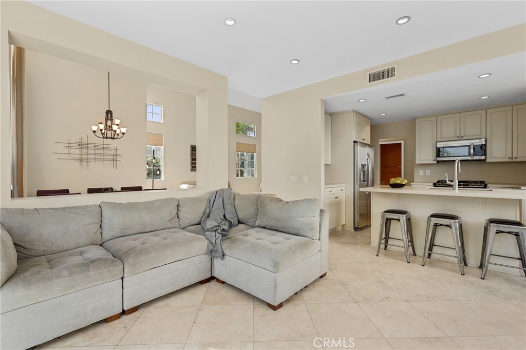 2 Bormes Irvine, CA 92614 - Photo 10 of 69