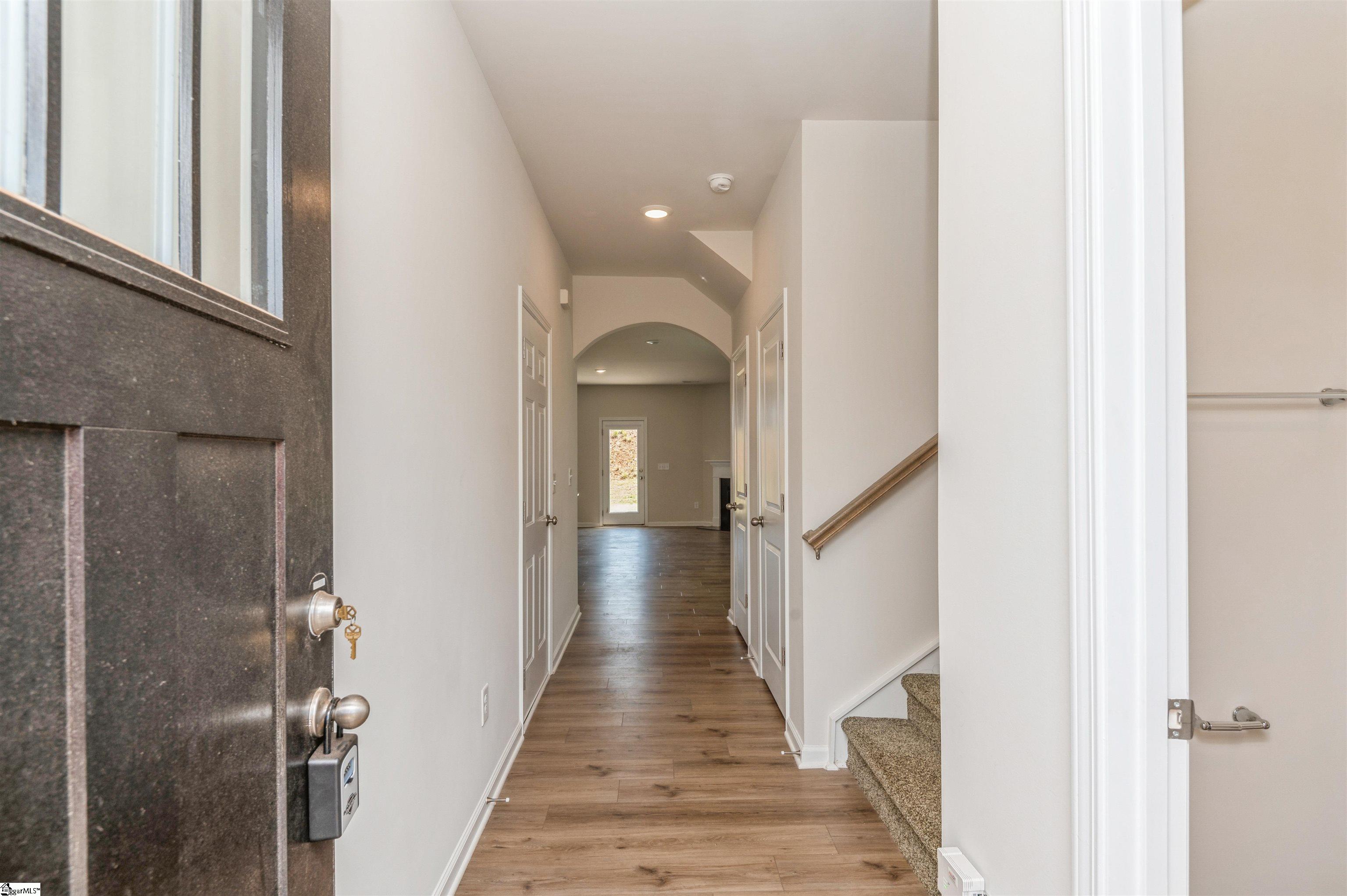 324 East Compass Way Easley, SC 29640 - Photo 4 of 31 Gallery Image 4