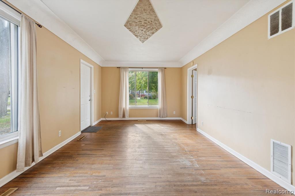 666 Pearl Street Dundee, MI 48131 - Photo 21 of 43